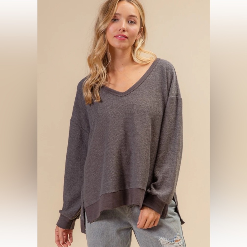 BiBi Gray V-Neck Sweater Top